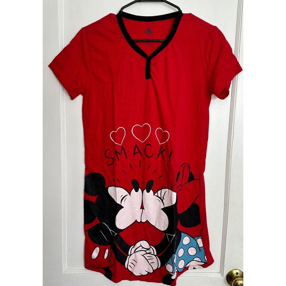 DIsney Store Size XS / S Red Mickey and Minnie Mouse SMACK Kiss Nightgown